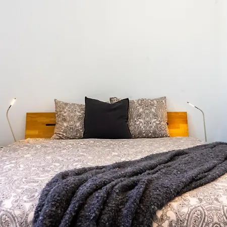 4 Bed Residential Palm C1 酒店 丰希罗拉