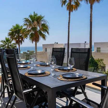 4 Bed Residential Palm C1 3* 丰希罗拉