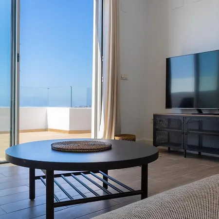 4 Bed Residential Palm C1 酒店