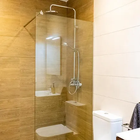 酒店 4 Bed Residential Palm C1 丰希罗拉