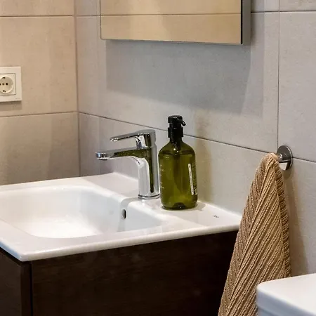 4 Bed Residential Palm C1 酒店 丰希罗拉